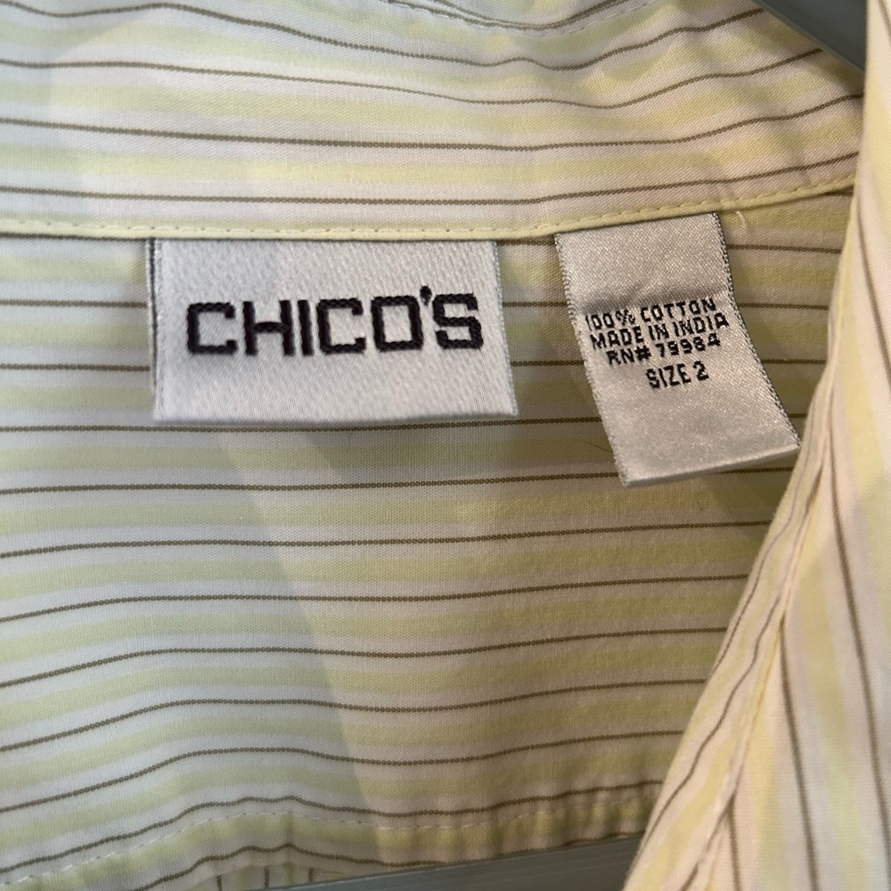 Ladies button down Chico shirt